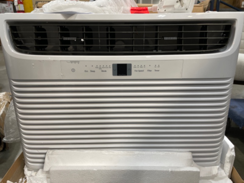 Photo 8 of DAMAGED: Frigidaire FHWE182WA2 Window Air Conditioner, 18000 BTU, White 25.37 x 23.63 x 17.85 inches

