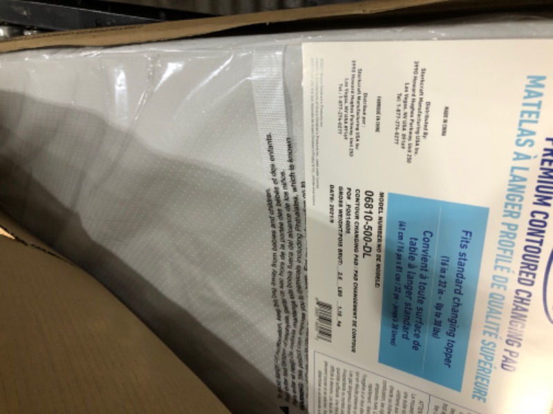 Photo 1 of Graco Premium Contoured Changing Pad