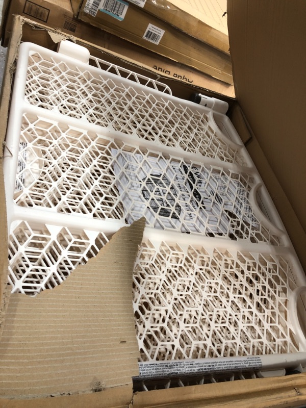 Photo 1 of Evenflo Versatile Play Space (Cream)