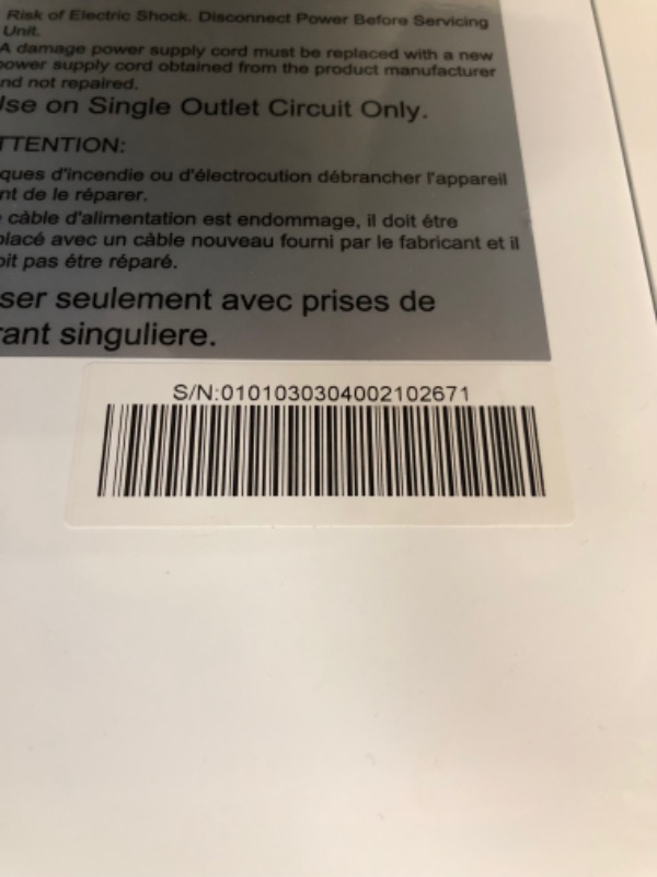 Photo 2 of PARTS ONLY* makes grinding noise when turned on 
Smart Window Air Conditioner with 8000 Cooling BTU, 120 Volts, Sleep Mode, Connects with Amazon Alexa, Connects with Google Assistant, Digital Thermostat, Energy Saving Mode, MyTemp SENSOR, Ultra Quiet Sadd