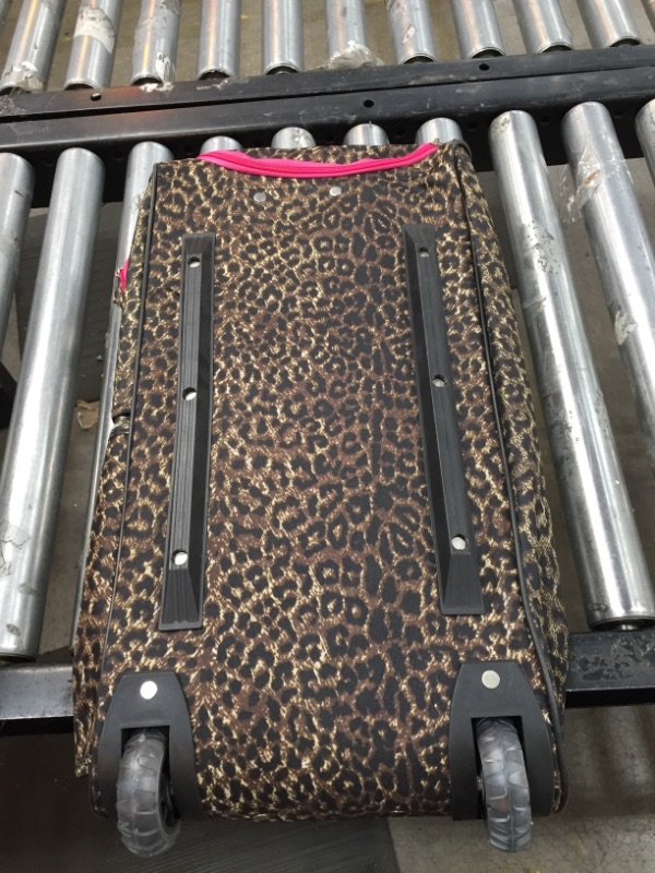 Photo 7 of *Rockland Deluxe Pink Leopard Perfect Combination 3-piece Expandable Luggage Set 
 