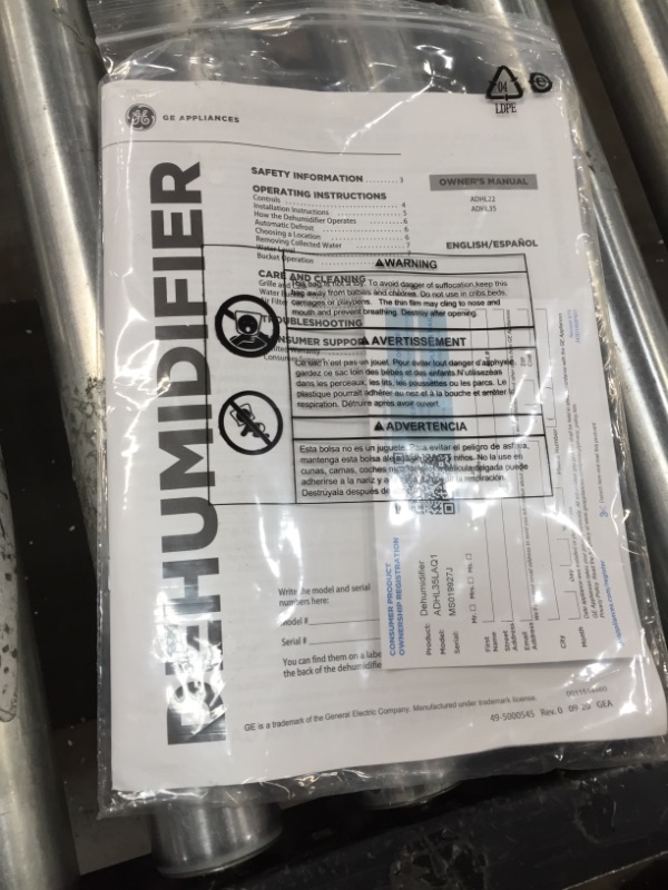 Photo 1 of GE
35 pt. Dehumidifier for Very Damp Rooms up to 1000 sq. ft. in White, ENERGY STAR
//POWERS ON!