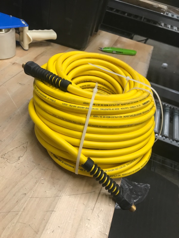 Photo 2 of 1/4 in. X 100 Ft. Hybrid Air Hose (D)
