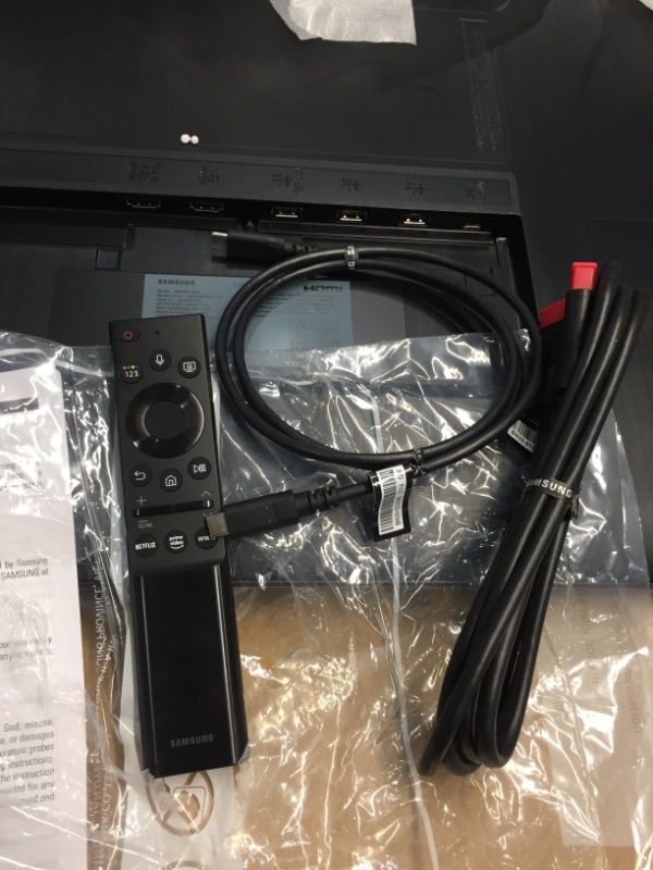 Photo 7 of SAMSUNG 43 Inch 4K Smart Monitor, UHD Monitor, Computer Monitor, Smart TV Apps, Microsoft 365, 4K UHD Display, Eye Saver Mode, M7 Series, M70A (LS43AM702UNXZA)
