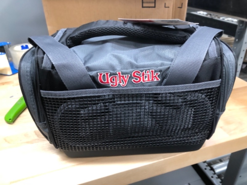 Photo 4 of Ugly Stik Fishing Bag, 15-Liter
