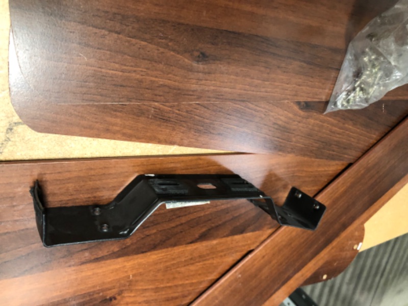 Photo 1 of FOR PARTS ONLY, INCOMPLETE Clarkston II 44 in. LED Indoor White Ceiling Fan with Light Kit
**MISSING GLASS PIECES FOR LIGHT BULBS**