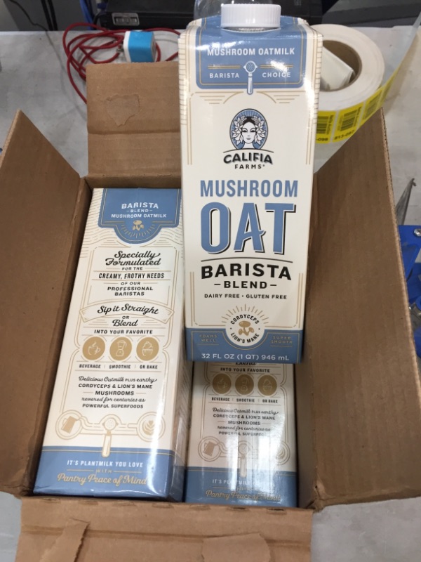 Photo 2 of ** EXPIRED 01/06/2022** Califia - Mushroom Oat Barista Blend, 32 Fl PACK OF 6
