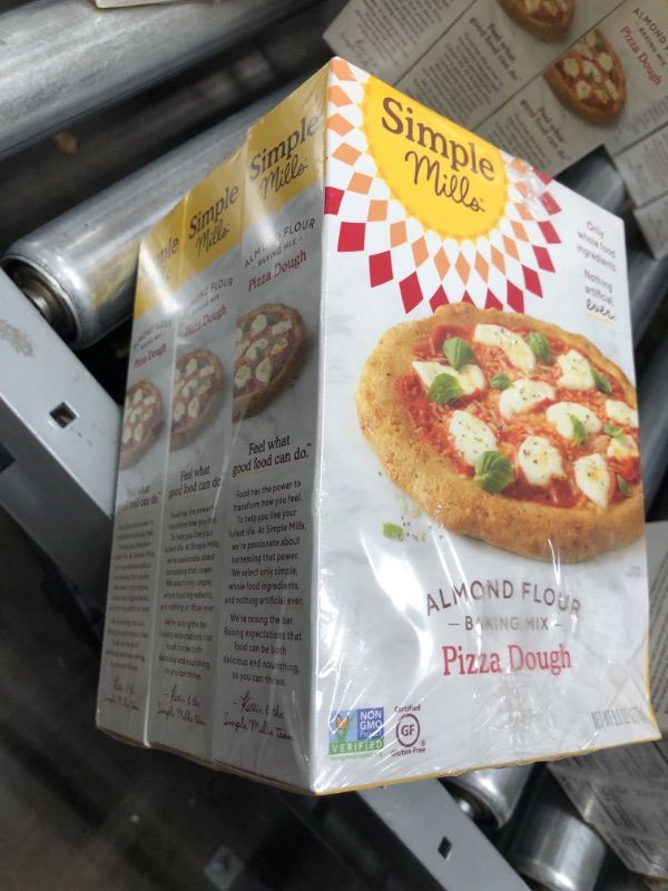 Photo 2 of **Expire 12/17/2021** Simple Mills Almond Flour, Cauliflower Pizza Dough Mix, Gluten Free, Made with whole foods, 3 Count (Packaging May Vary)