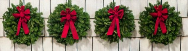 Photo 1 of (STOCK PHOTO INACCURATELY REFLECTS ACUTAL PRODUCT) 4 Square Wreaths