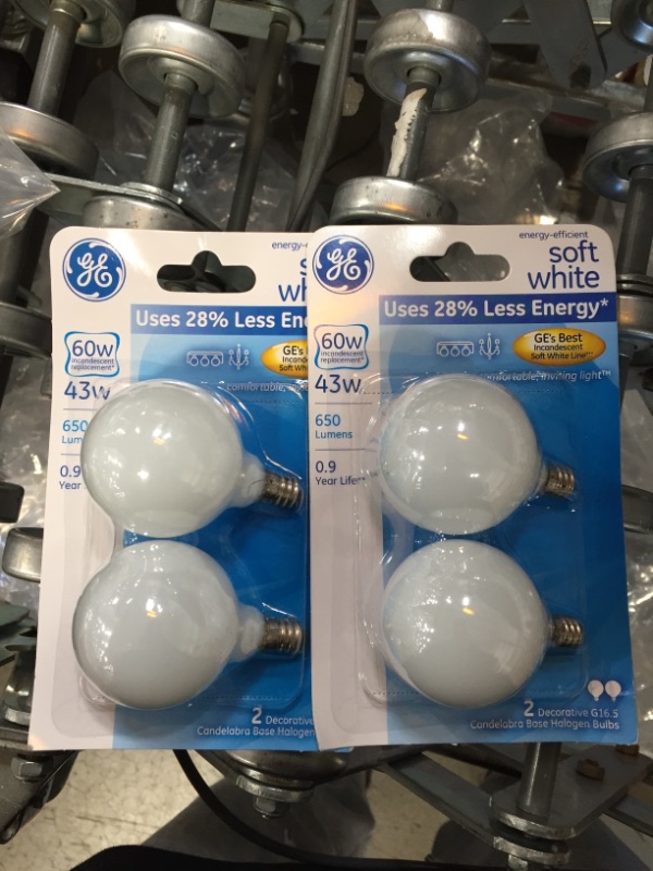 Photo 2 of GE 43W - 650 Lumens - Soft White - G16.5 Base
PACK OF 2 (4 LIGHT BULBS) 