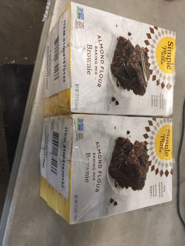 Photo 2 of  BEST BY 01/27/2022
Simple Mills Almond Flour Baking Mix, Gluten Free Brownie Mix, Easy to make in Brownie Pan, Chocolate Flavor, Made with whole foods, 12.9 Ounce (Pack of 6) (Packaging May Vary)