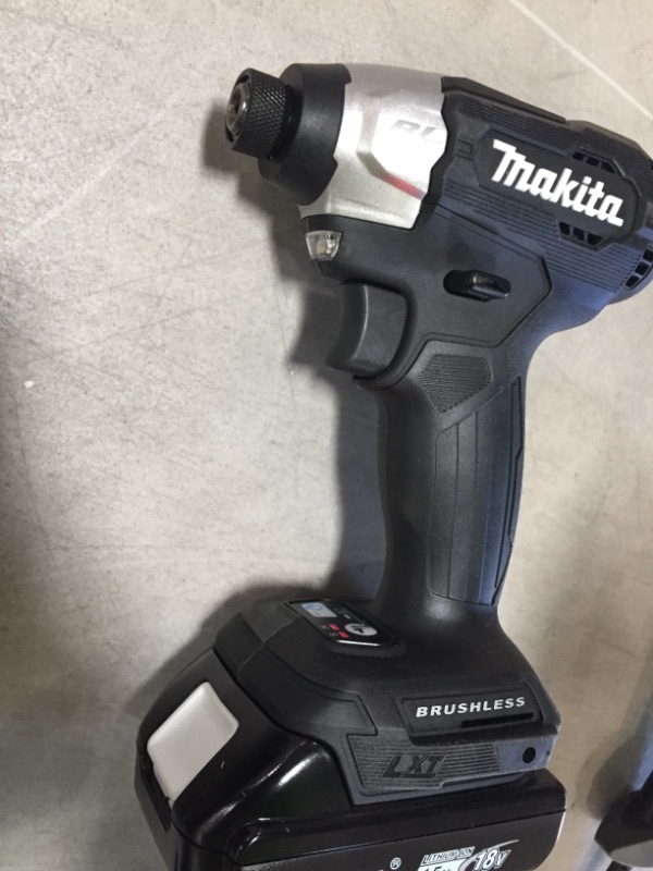 Photo 2 of 18-Volt LXT Lithium-Ion Sub-Compact Brushless Cordless 2-piece Combo Kit (Driver-Drill/Impact Driver)