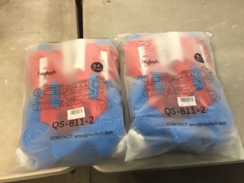 Photo 1 of SET OF 2 heytech 2 Pack Super Water Gun Water Blaster 1200CC High Capacity Water Soaker Blaster Squirt Toy Swimming Pool Beach Sand Water Fighting Toy (Red/Blue)