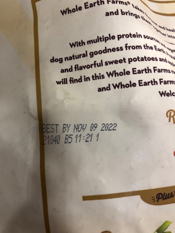 Photo 3 of **BEST BY 11/09/2022** Whole Earth Farms Grain Free Small Breed Recipe with Salmon & Whitefish Dry Dog Food, 12 Lbs.
