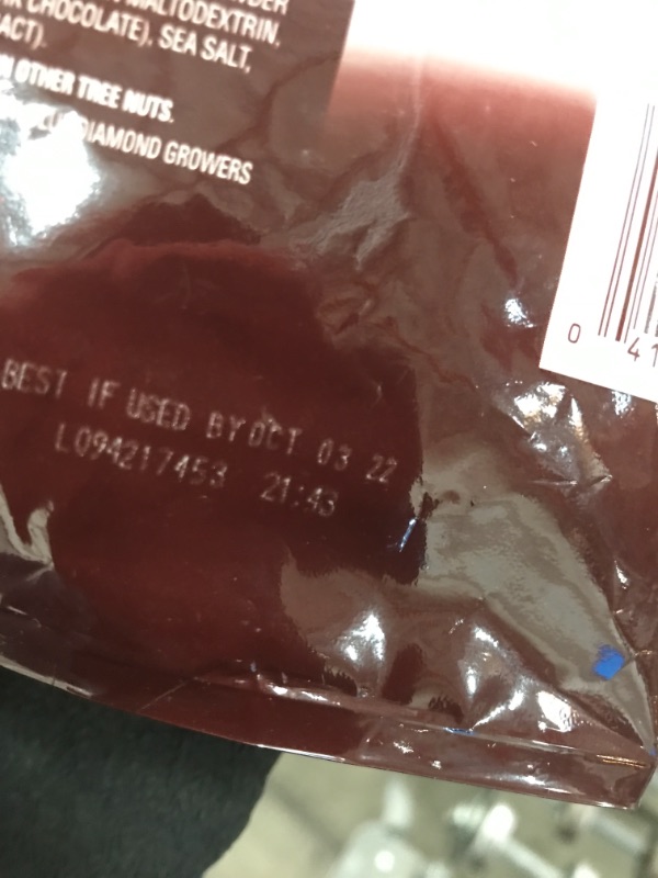 Photo 3 of *EXPIRES Oct 3 2022*
Blue Diamond Almonds Oven Roasted Dark Chocolate Flavored Snack Nuts, 25 Oz Resealable Bag (Pack of 1)
