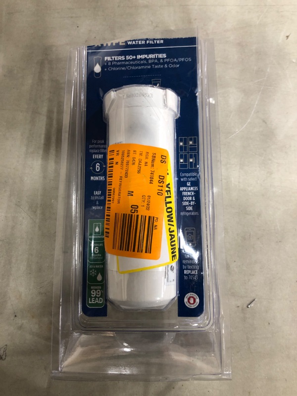 Photo 2 of *possibly USED*
GE Genuine XWFE Replacement Water Filter for Compatible GE Refrigerators