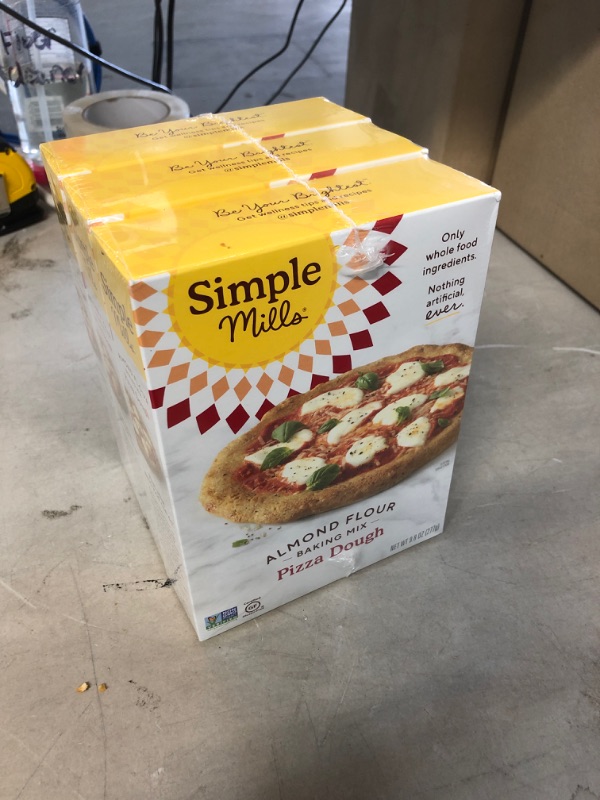 Photo 2 of 
Simple Mills Almond Flour, Cauliflower Pizza Dough Mix, Gluten Free, Made with whole foods, 3 Count (Packaging May Vary)