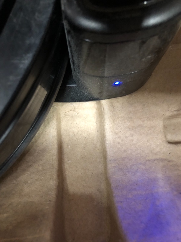 Photo 5 of Shark IQ Robot RV1000 App-Controlled Robot Vacuum with WiFi and Home Mapping, Pet Hair Strong Suction
