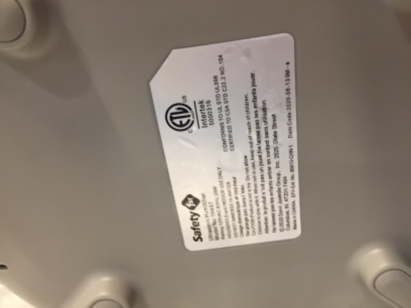 Photo 3 of *READ BELOW** Safety 1St Stay Clean Humidifier, White
