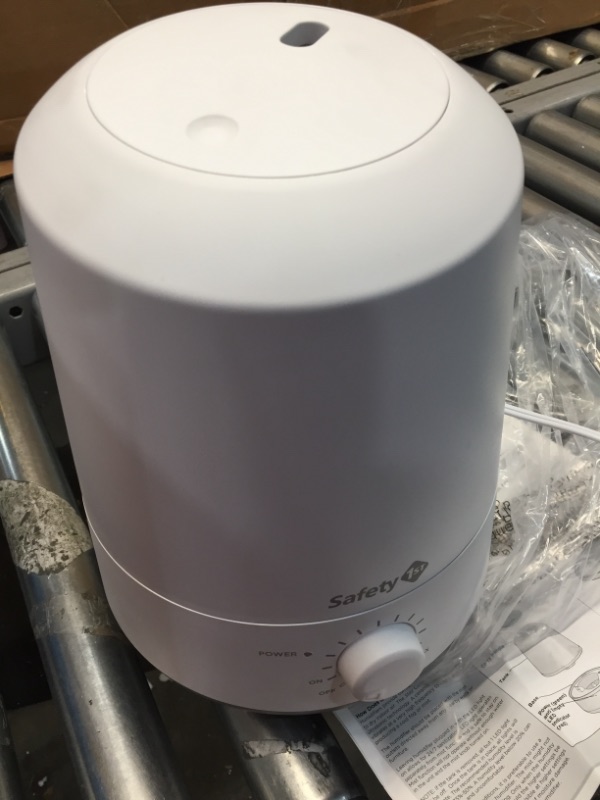 Photo 2 of *READ BELOW** Safety 1St Stay Clean Humidifier, White
