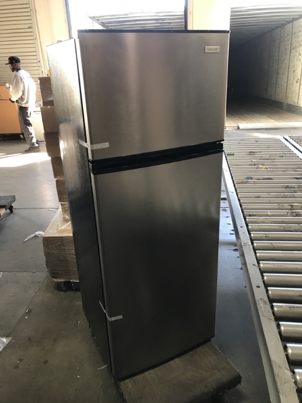 Photo 2 of 7.1 cu. ft. Top Freezer Refrigerator in Stainless Steel Look
