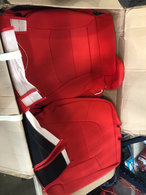 Photo 8 of (MATERIAL HAS COSMETIC/TORN DAMAGES)
Xipoo for Tesla Model Y Car Seat Cover PU Leather Cover Fully Wrapped All Season Protection for Tesla Model Y 2020 2021 (Red, 12 Pcs(Model Y))
