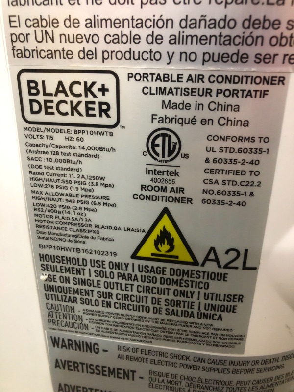 Photo 4 of (INCOMPLETE SET OF ATTACHMENTS; CRACKED EDGE OF ATTACHMENT)
Black+decker Bpp10hwtb Portable Air Conditioner, 10,000 BTU SACC/CEC (14,000 BTU Ashrae)