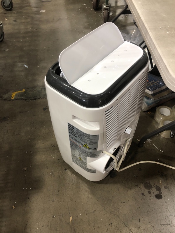 Photo 2 of (INCOMPLETE SET OF ATTACHMENTS; CRACKED EDGE OF ATTACHMENT)
Black+decker Bpp10hwtb Portable Air Conditioner, 10,000 BTU SACC/CEC (14,000 BTU Ashrae)