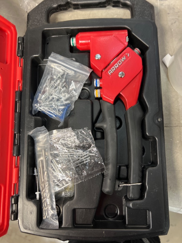 Photo 1 of Arrow RT187SHK 1-Handed Swivel Riveter Kit
