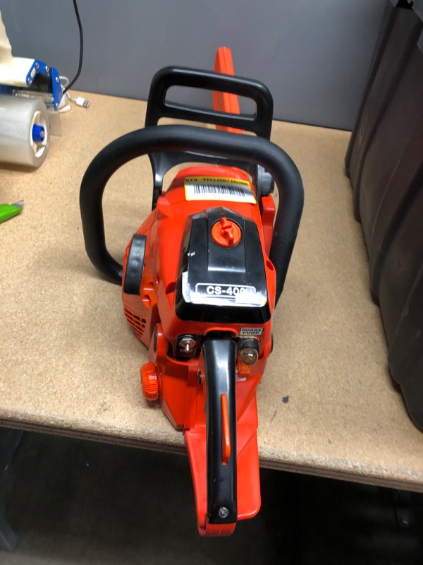 Photo 2 of 18 in. 40.2 cc Gas 2-Stroke Cycle Chainsaw
