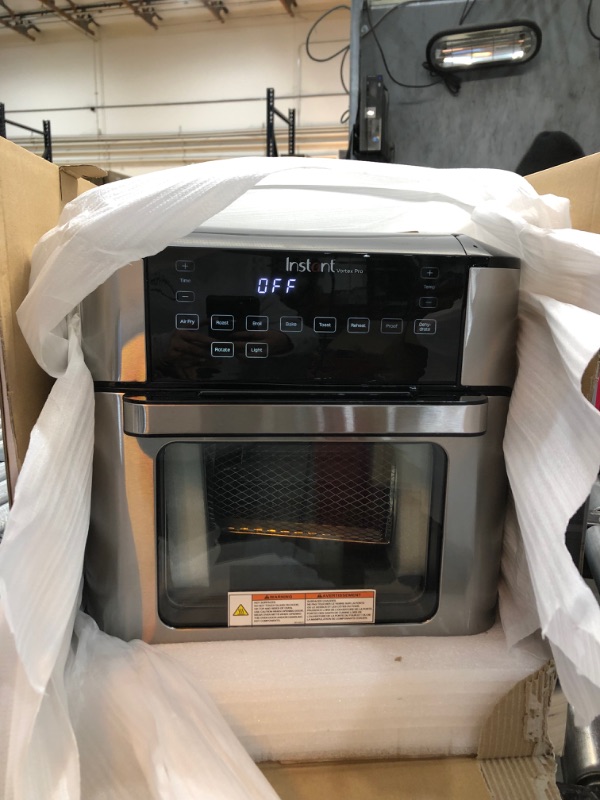 Photo 7 of Instant Vortex Pro 10 qt 9-in-1 Air Fryer Toaster Oven