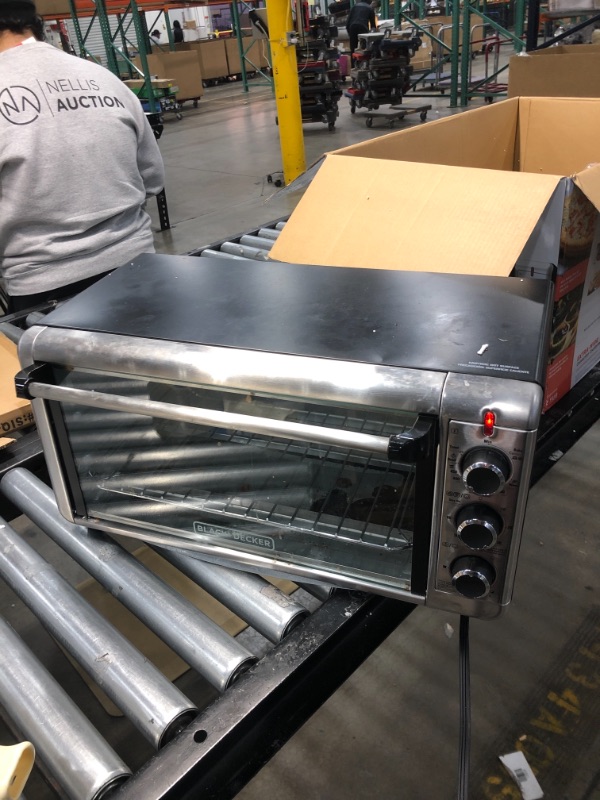 Photo 2 of BLACK+DECKER Extra-Wide Toaster Oven TO3240XSBD
