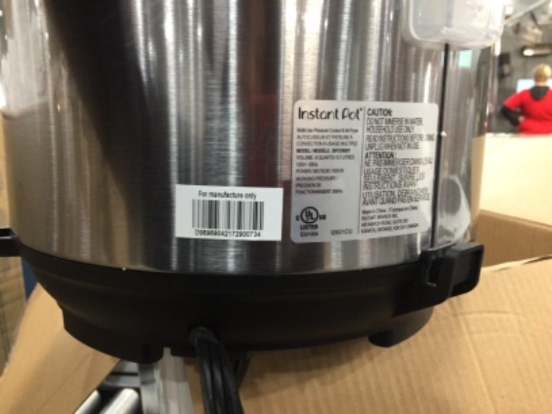 Photo 2 of (USED)Instant Pot Duo Crisp 9-in-1 Electric Pressure Cooker with Air Fryer Lid and Sealing Ring, Stainless Steel, Pressure Cook, Slow Cook, Air Fry,