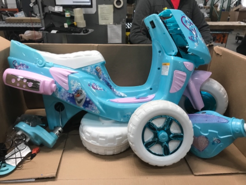 Photo 2 of ***PARTS ONLY *** 
Kid Trax Disney Frozen Kids Scooter Ride On