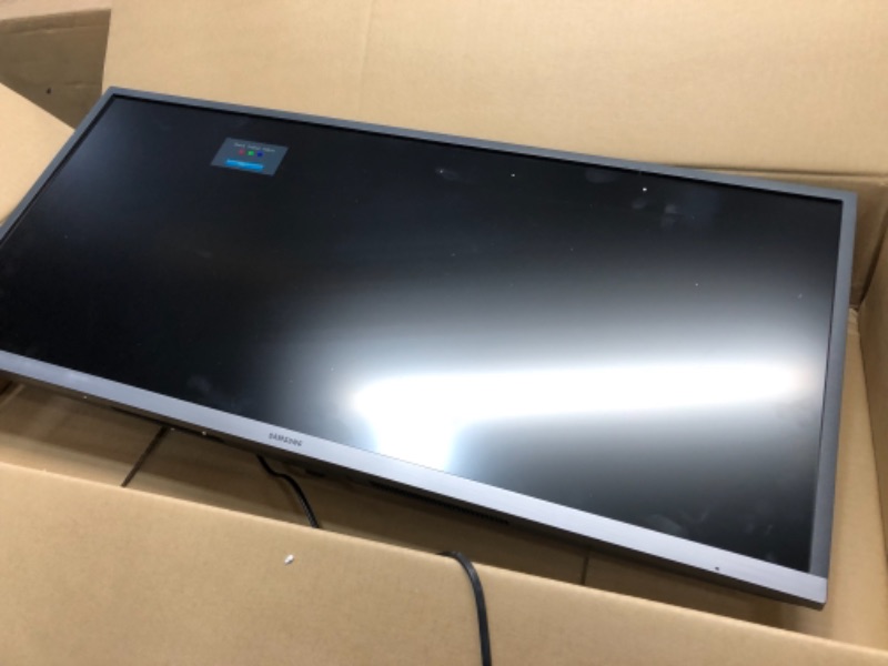 Photo 2 of SAMSUNG 34" Ultrawide Gaming Monitor, BLACK