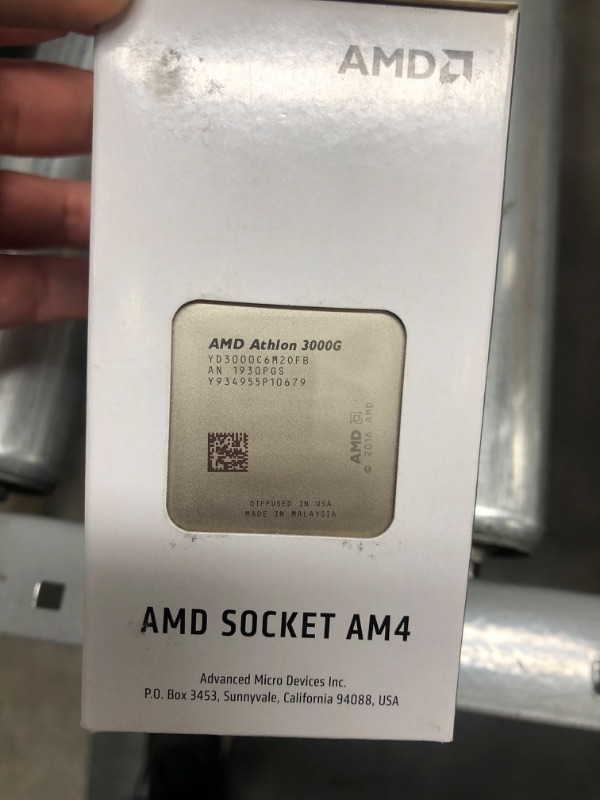 Photo 4 of AMD Athlon 220GE with Radeon Vega Graphics Processor
