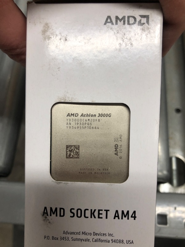 Photo 1 of AMD Athlon 220GE with Radeon Vega Graphics Processor
