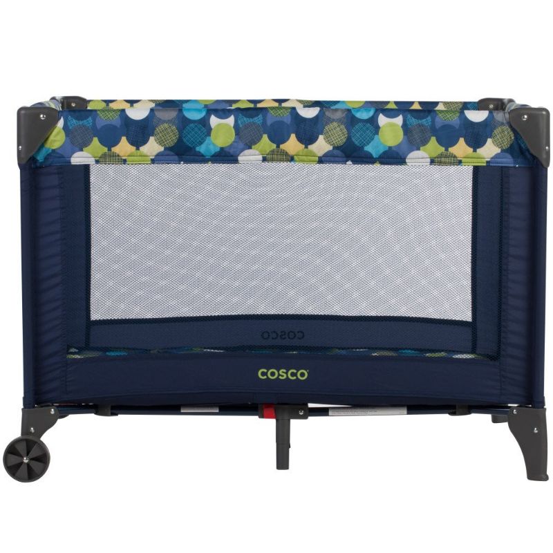 Photo 1 of Cosco Funsport Play Yard, Comet
