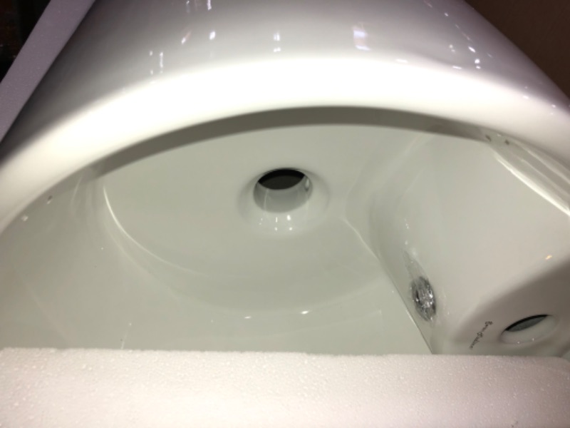 Photo 2 of **Perfect condition*
Monaco Circular Basin Pedestal Sink in Glossy White