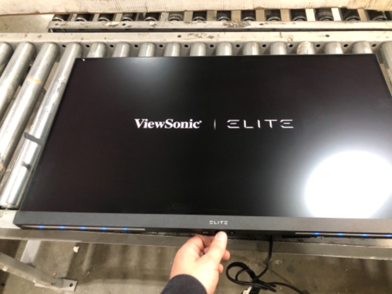 Photo 2 of ViewSonic Elite XG320U 32 Inch 4K UHD Gaming Monitor with 150Hz, 1ms, HDR 600, FreeSync Premium Pro, HDMI, DisplayPort, USB, and Advanced Ergonomics for Esports