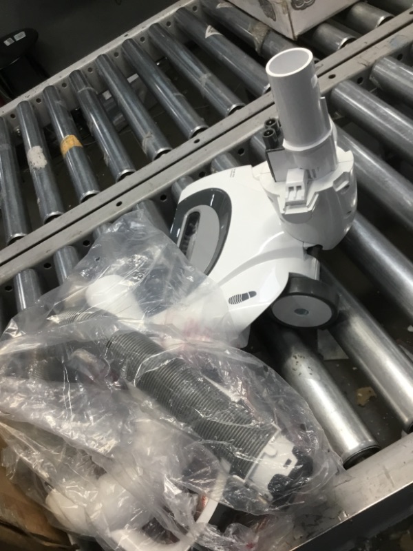 Photo 3 of USED Shark NV356E S2 Navigator Lift-Away Professional Upright Vacuum with Pet Power Brush and Crevice Tool, White/Silver
**GOOD WORKING CONDITION**
