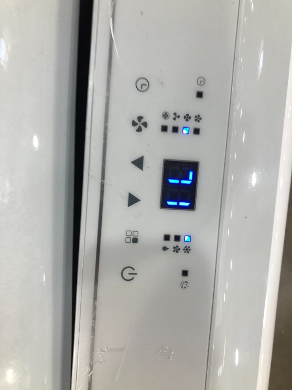Photo 2 of **MISSING WHEEL, MISSING CONTROLLER** parts only
BLACK+DECKER BPT10WTB Portable Air Conditioner with Remote Control, 10,000 BTU SACC/CEC (14,000 BTU ASHRAE), Cools Up to 450 Square Feet, White
