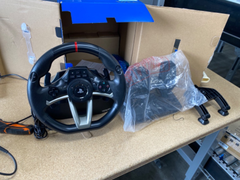 Photo 2 of HORI Racing Wheel Apex for PlayStation 4/3 and PC