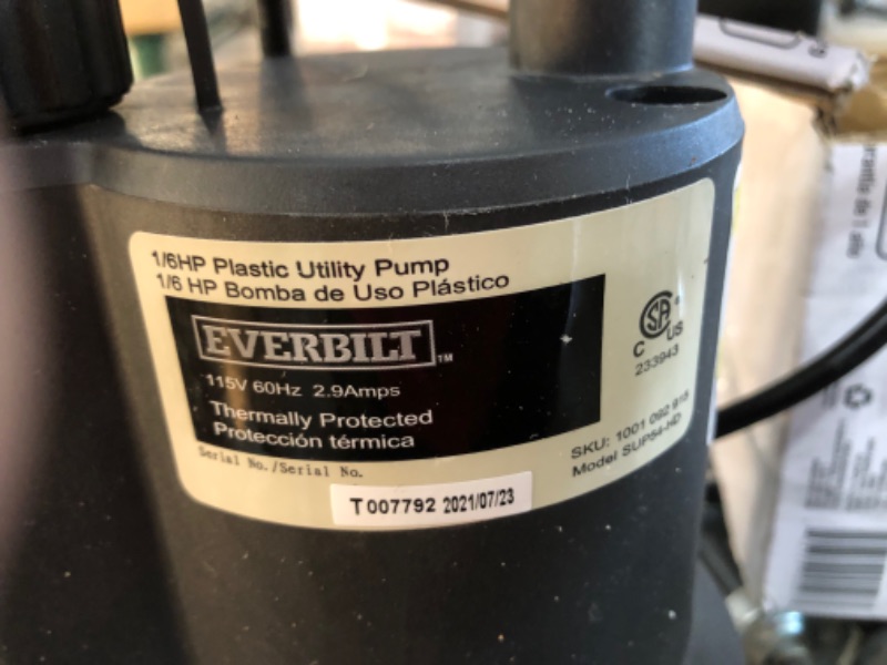 Photo 1 of Everbilt 1/6 HP Plastic Submersible Utility Pump
