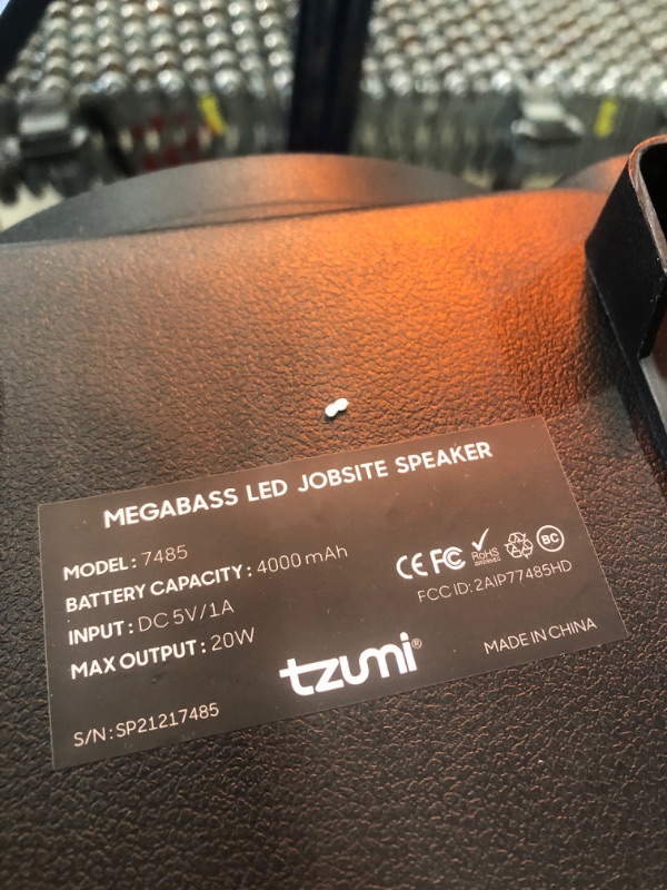 Photo 3 of **INCOMPLETE**Tzumi Megabass LED Jobsite Speaker