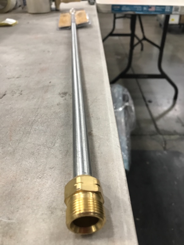 Photo 2 of DEWALT
31 in. 4500 PSI Quick Connect Spray Wand