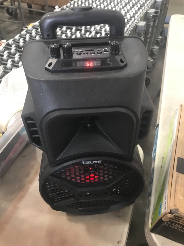 Photo 2 of Tzumi
Megabass LED Jobsite Speaker