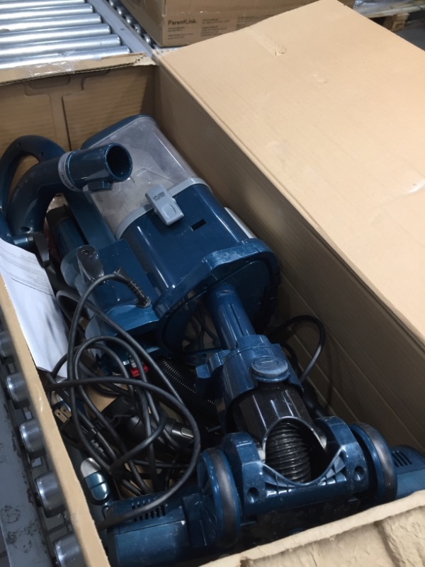 Photo 2 of **USED**
Shark ZU503AMZ Navigator Lift-Away Upright Vacuum with Self-Cleaning Brushroll, HEPA Filter, Swivel Steering