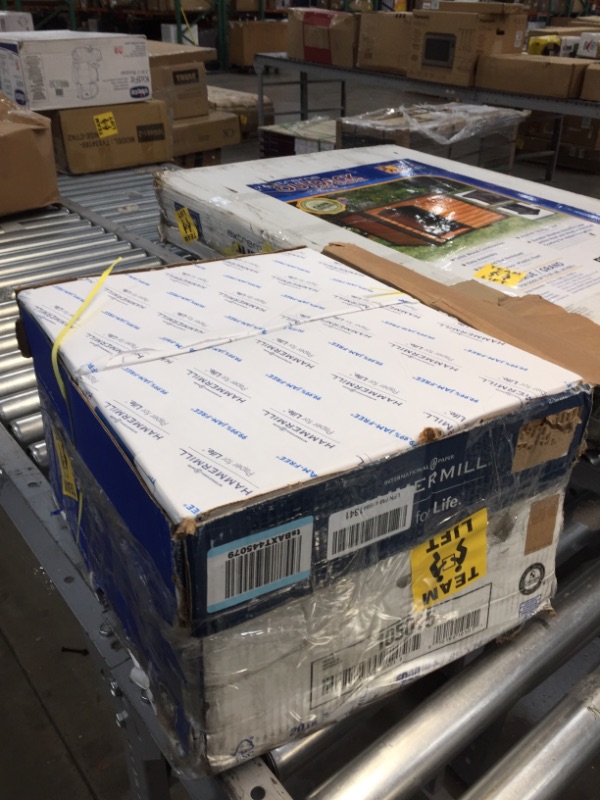 Photo 2 of Hammermill Printer Paper, 20lb Copy Paper 8.5x14, Legal, 1 Ream, 500 Sheets