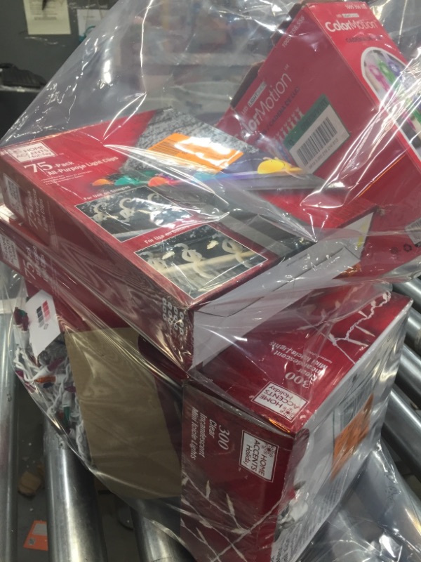 Photo 2 of ***SOLD AS IS***
HOME DEPOT CHRISTMAS LIGHTS BUNDLE